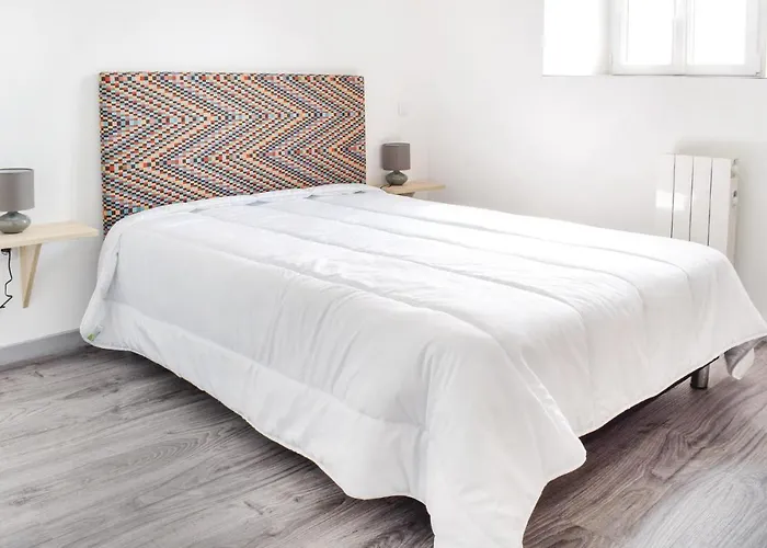 3 Bedroom Stunning In * Terre-et-Marais